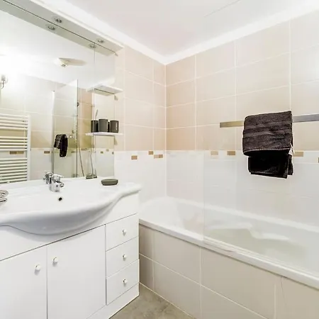Apartamento Beau T3, Mer, Centre, Climatisation, Parking Privé Gratuit La Ciotat