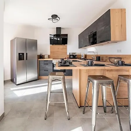 Apartamento Beau T3, Mer, Centre, Climatisation, Parking Privé Gratuit *