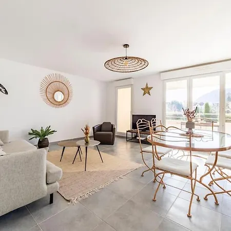 Beau T3, Mer, Centre, Climatisation, Parking Prive Gratuit * La Ciotat
